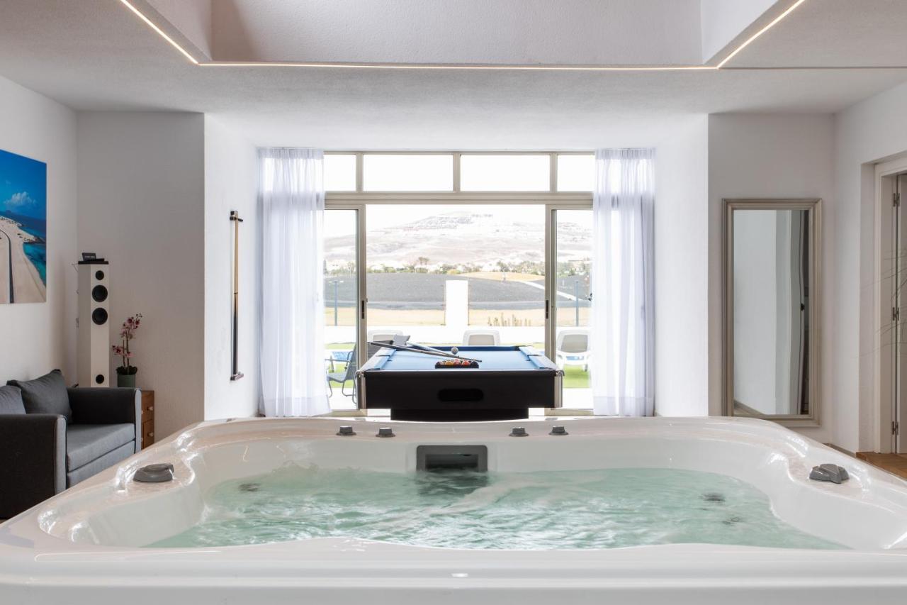 Luxury Villa Perla 칼레타데푸스테 외부 사진