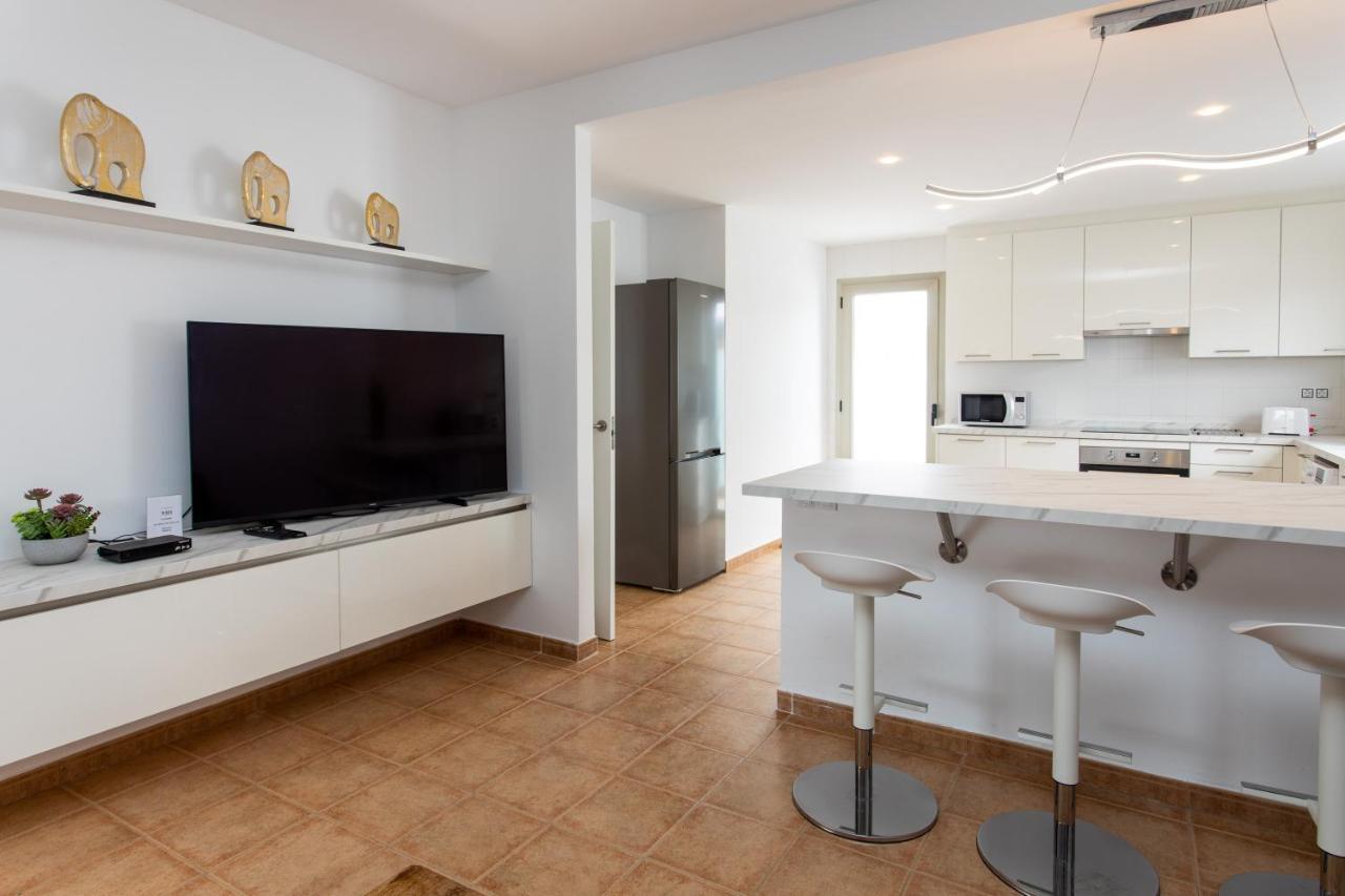 Luxury Villa Perla 칼레타데푸스테 외부 사진